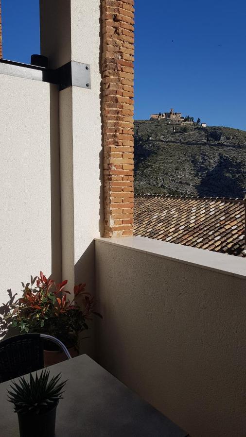 Loft Mariola - Apartamento En El Centro Historico Bocairent Exterior foto